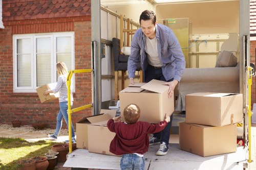 Moving van service for Hounslow home and flat relocations